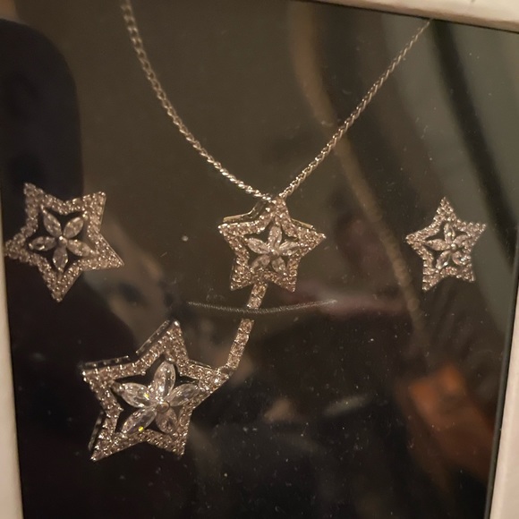 🎁🎄Martin James Set🎄🎁 - Picture 2 of 3